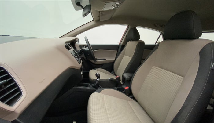 2018 Hyundai Elite i20 ASTA 1.2 (O), Petrol, Manual, 37,225 km, Right Side Front Door Cabin