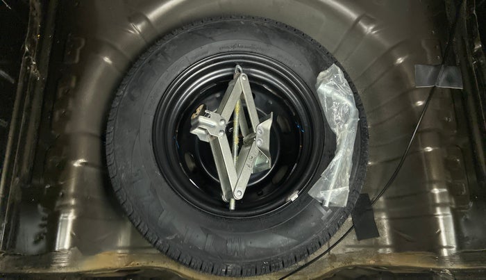 2018 Renault Kwid RXT Opt, Petrol, Manual, 2,811 km, Spare Tyre