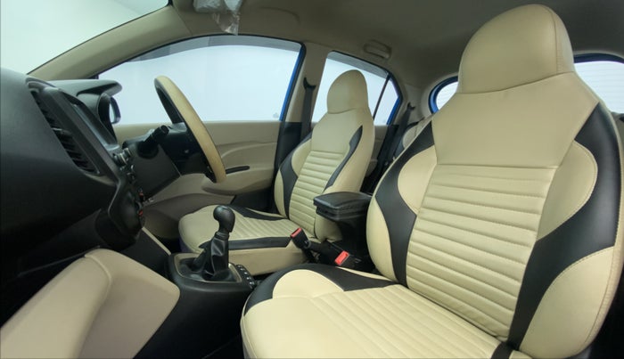 2019 Hyundai NEW SANTRO ASTA 1.1 MT, Petrol, Manual, 42,178 km, Right Side Front Door Cabin