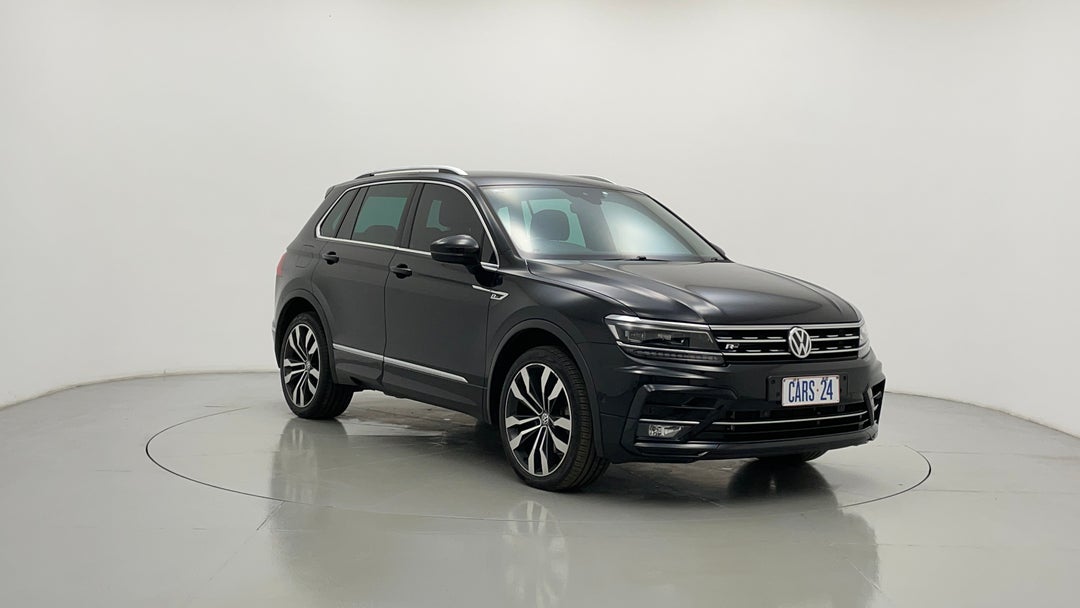 Right Front Diagonal (45- Degree) View