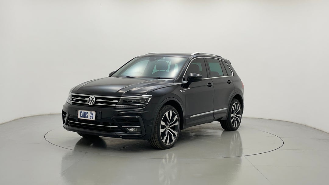 Left Front Diagonal (45- Degree) View