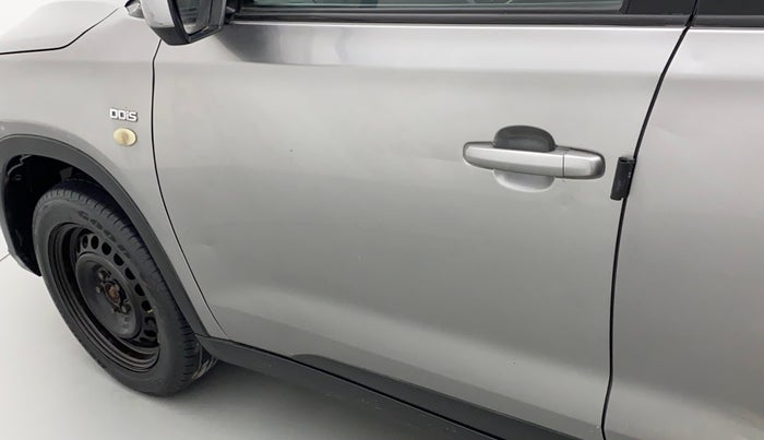 2016 Maruti Vitara Brezza VDI (O), Diesel, Manual, 99,340 km, Front passenger door - Minor scratches