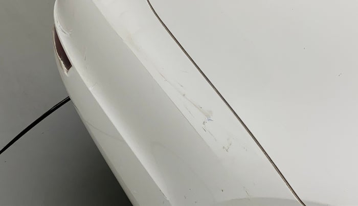 2012 Volkswagen Jetta COMFORTLINE TDI, Diesel, Manual, 1,17,927 km, Rear bumper - Minor scratches