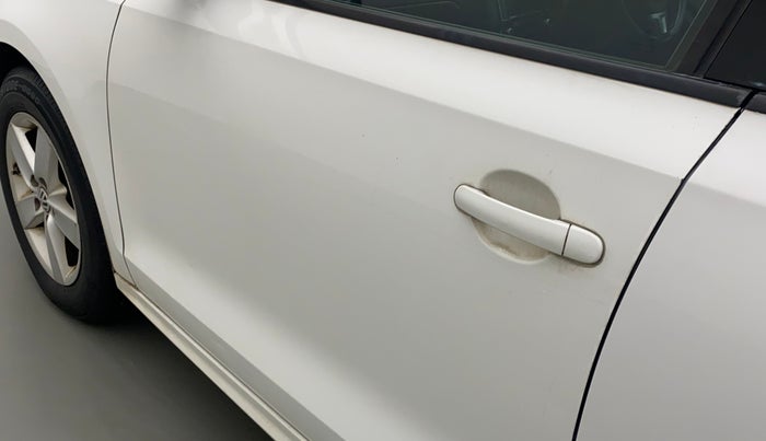 2012 Volkswagen Jetta COMFORTLINE TDI, Diesel, Manual, 1,17,927 km, Front passenger door - Slightly dented