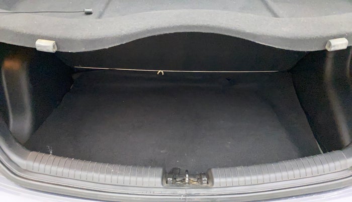 2014 Hyundai Grand i10 SPORTZ 1.2 KAPPA VTVT, Petrol, Manual, 22,488 km, Boot Inside