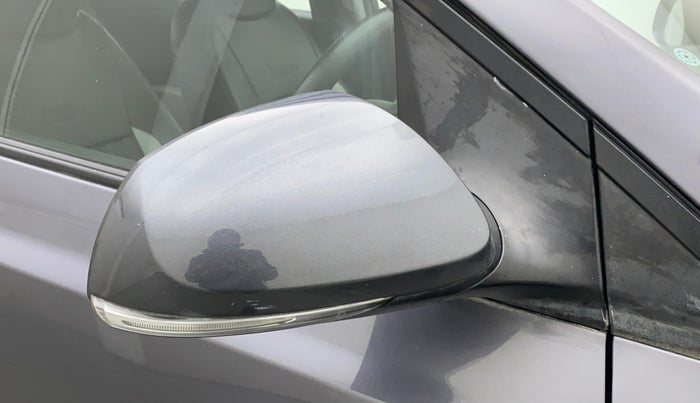 2014 Hyundai Grand i10 SPORTZ 1.2 KAPPA VTVT, Petrol, Manual, 22,488 km, Right rear-view mirror - Minor scratches