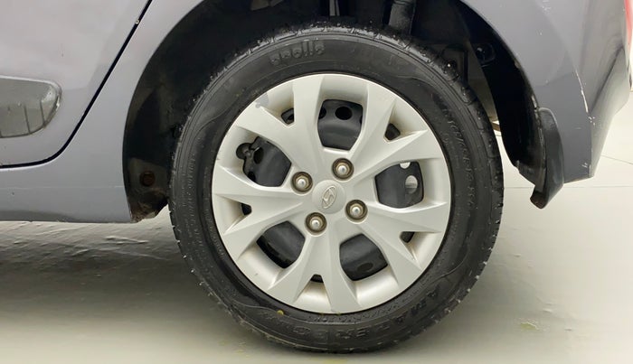 2014 Hyundai Grand i10 SPORTZ 1.2 KAPPA VTVT, Petrol, Manual, 22,488 km, Left Rear Wheel