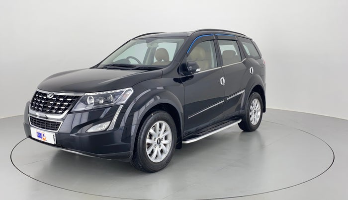 2021 Mahindra XUV500 W9 AT, Diesel, Automatic, 22,138 km, Left Front Diagonal