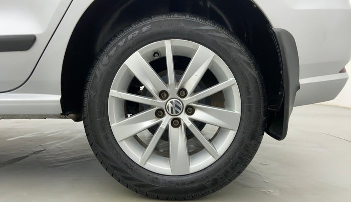 2017 Volkswagen Ameo COMFORTLINE 1.2, Petrol, Manual, 17,810 km, Left Rear Wheel