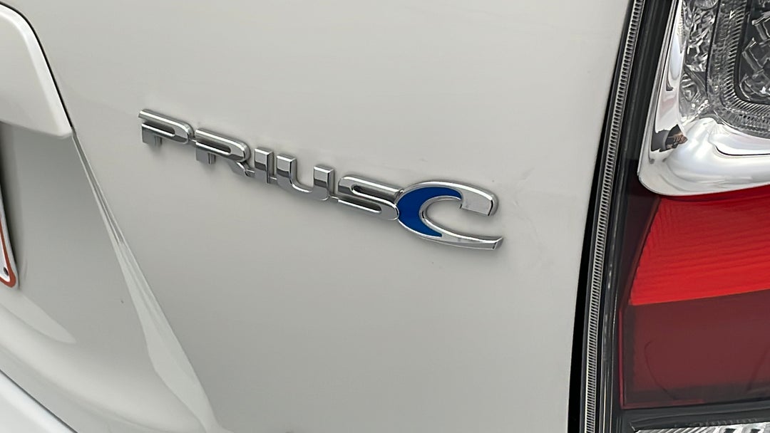 Badge (Boot Right Side)