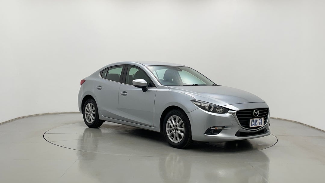 Right Front Diagonal (45- Degree) View