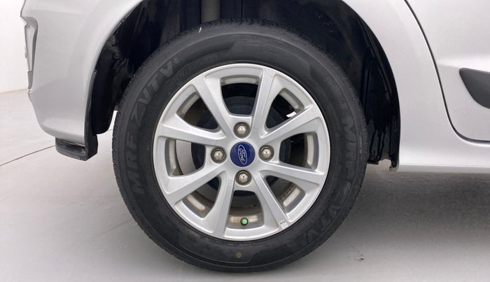 2019 Ford New Figo TITANIUM 1.2 PETROL MT, Petrol, Manual, 19,686 km, Right Rear Wheel
