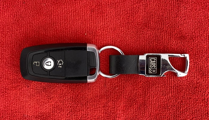 2019 Ford New Figo TITANIUM 1.2 PETROL MT, Petrol, Manual, 19,686 km, Key Close Up