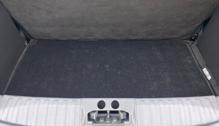 2019 Ford New Figo TITANIUM 1.2 PETROL MT, Petrol, Manual, 19,686 km, Boot Inside