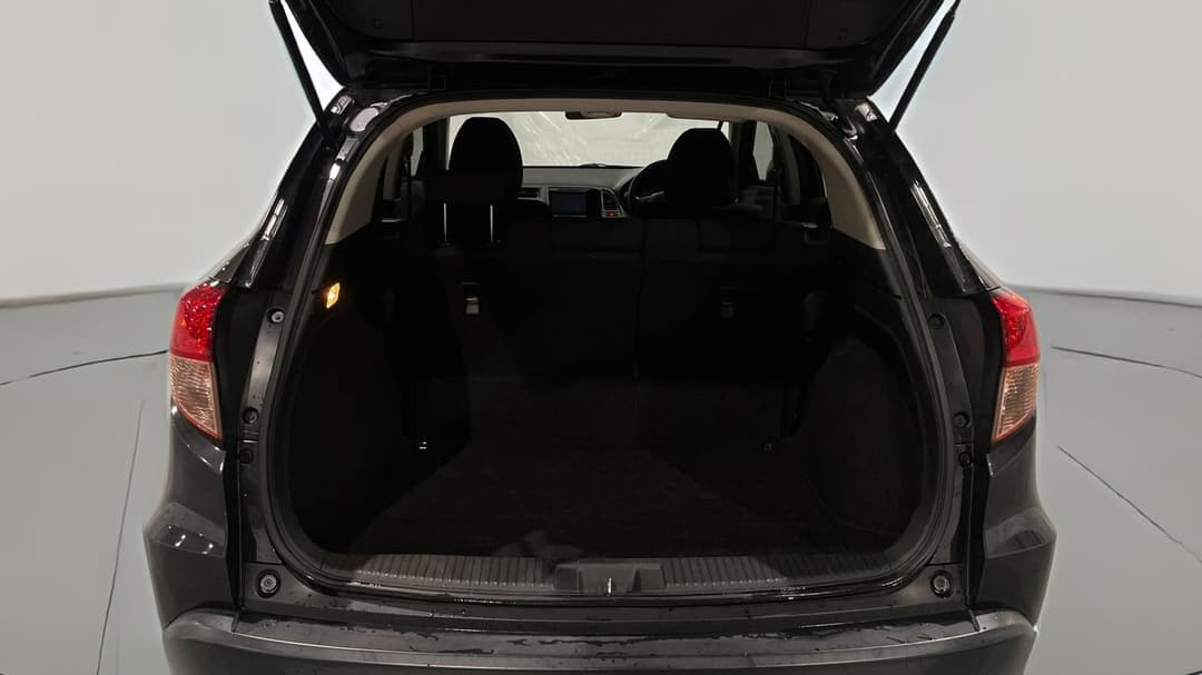 2016 Honda HR-V Vti, Automatic, 117377 km, Boot Inside View