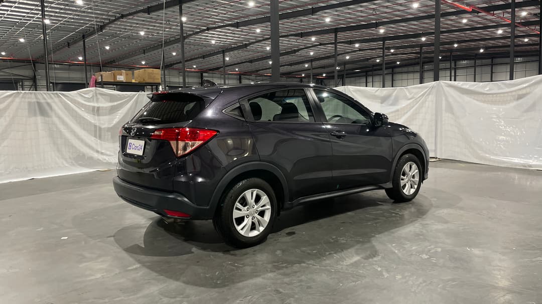 2016 Honda HR-V Vti, Automatic, 117377 km, Right Back Diagonal (45- Degree) View