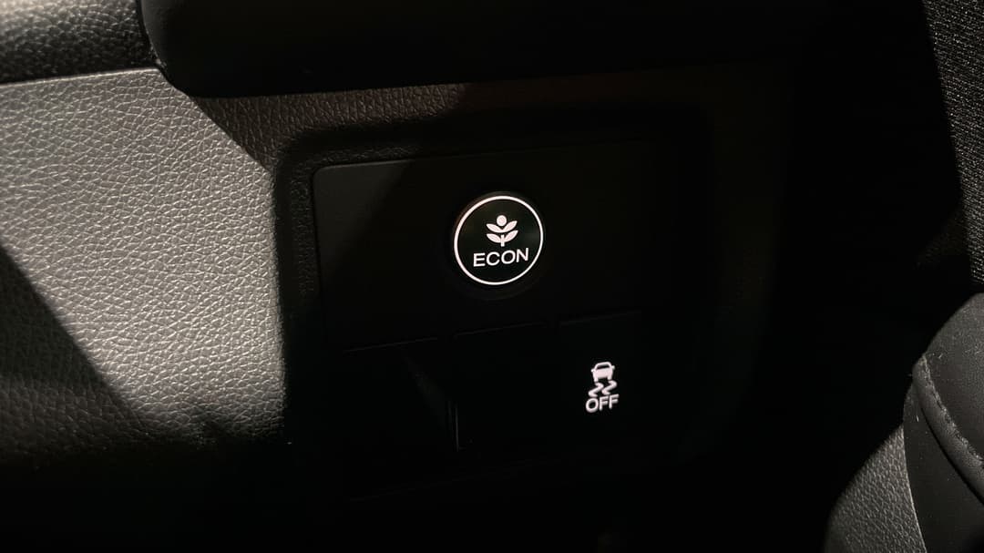 2016 Honda HR-V Vti, Automatic, 117377 km, Utility Switches/Buttons