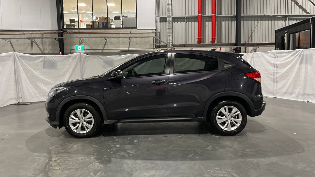 2016 Honda HR-V Vti, Automatic, 117377 km, Left Side View
