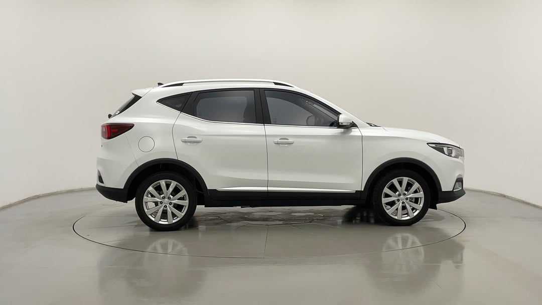 2024 MG ZS Excite, Automatic, 1397 km, Right Side View