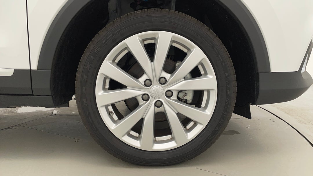 2024 MG ZS Excite, Automatic, 1397 km, Right Front Wheel