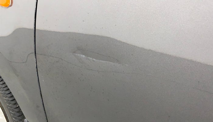 2018 Maruti Alto K10 VXI P, Petrol, Manual, 29,969 km, Front passenger door - Minor scratches