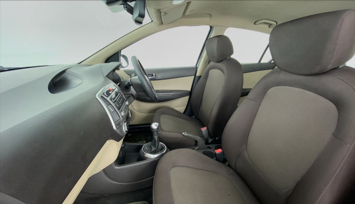 2014 Hyundai i20 SPORTZ 1.2 VTVT, Petrol, Manual, 59,025 km, Right Side Front Door Cabin