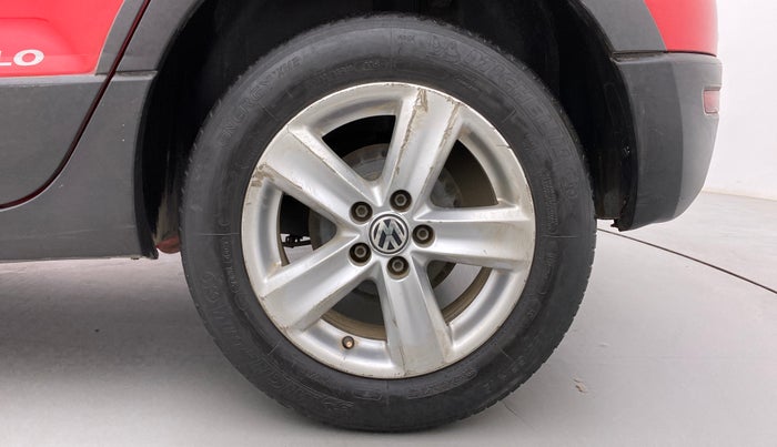 2014 Volkswagen Cross Polo HIGHLINE TDI, Diesel, Manual, 96,624 km, Left Rear Wheel