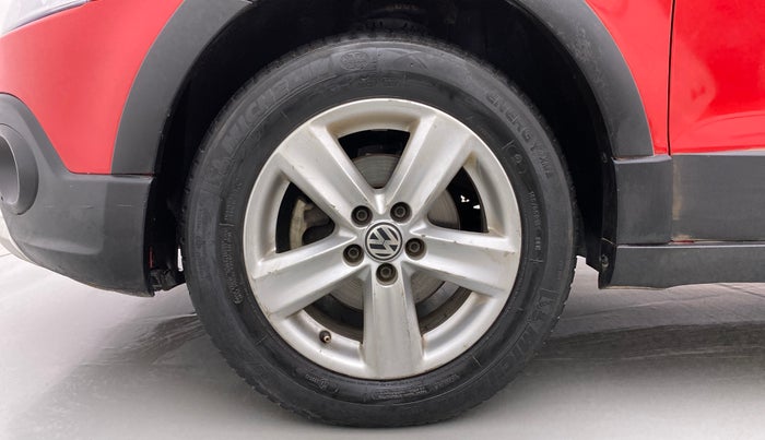 2014 Volkswagen Cross Polo HIGHLINE TDI, Diesel, Manual, 96,624 km, Left Front Wheel