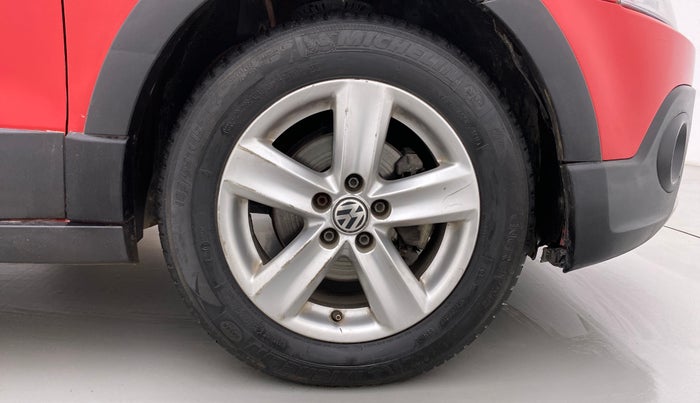 2014 Volkswagen Cross Polo HIGHLINE TDI, Diesel, Manual, 96,624 km, Right Front Wheel