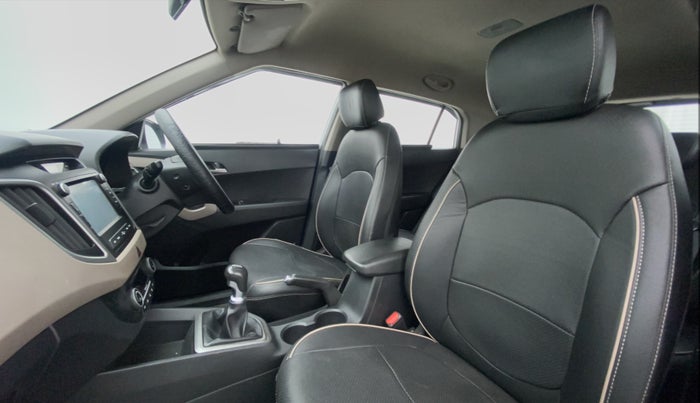 2017 Hyundai Creta 1.6 SX PLUS PETROL, Petrol, Manual, 41,467 km, Right Side Front Door Cabin