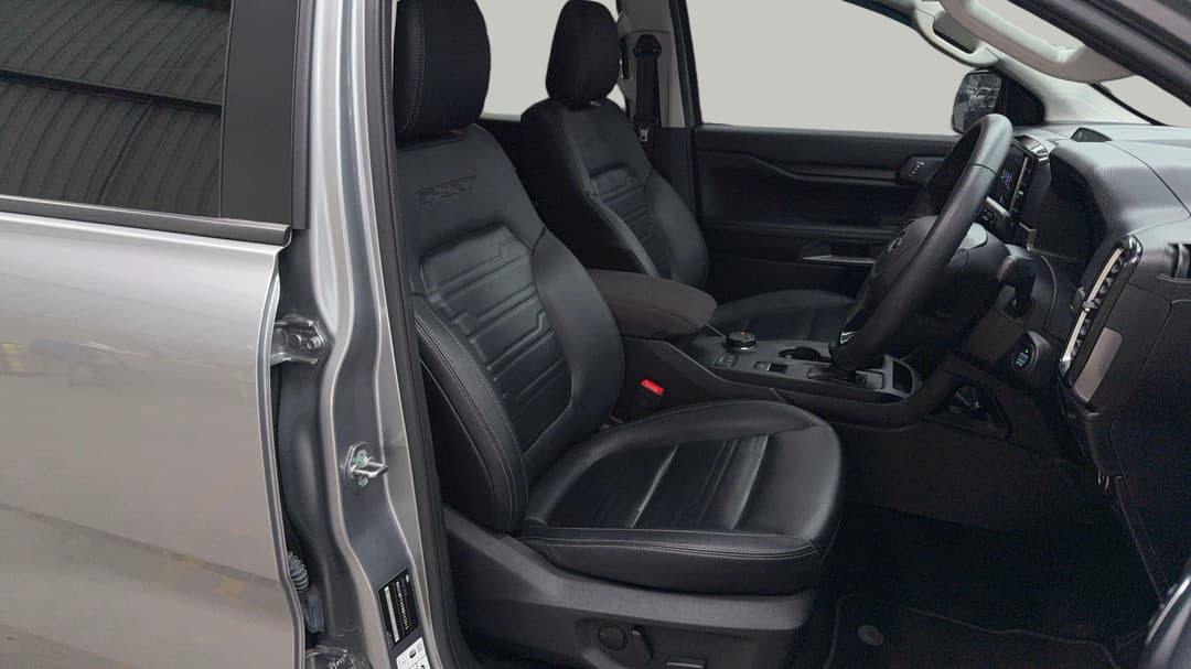 2022 Ford Ranger Sport 2.0 (4x4), Automatic, 54930 km, Right Side Front Door Cabin View