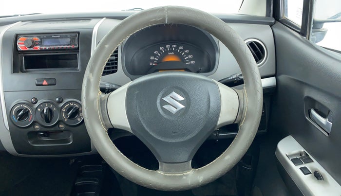 2012 Maruti Wagon R 1.0 LXI CNG, CNG, Manual, 60,437 km, Steering Wheel Close Up
