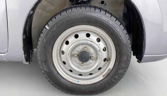 2012 Maruti Wagon R 1.0 LXI CNG, CNG, Manual, 60,437 km, Right Front Wheel