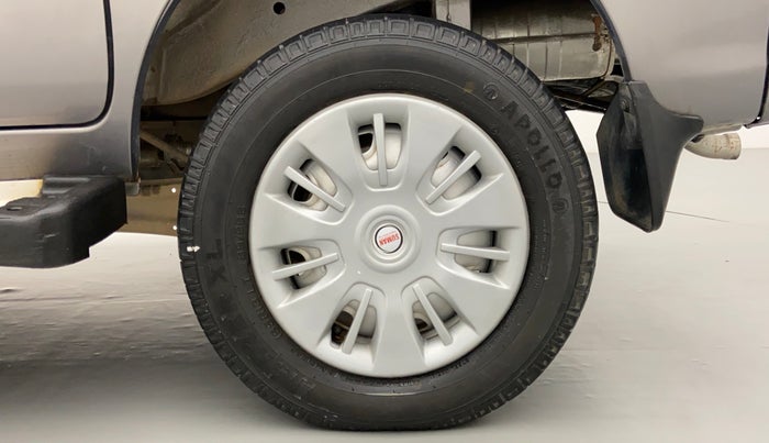 2016 Maruti Eeco 5 STR WITH AC PLUSHTR, Petrol, Manual, 63,221 km, Left Rear Wheel