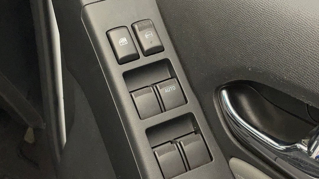 Drivers Side Door Panel Controls