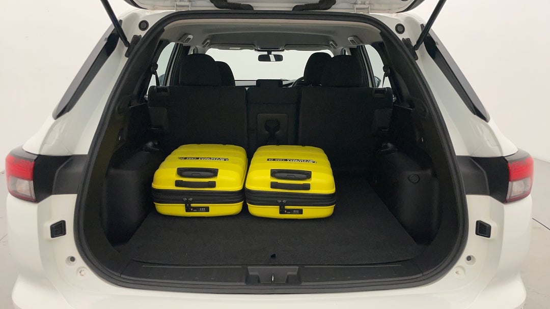 2024 Mitsubishi Outlander Es 5 Seat (2WD), Automatic, 52451 km, Boot Inside View with Luggage