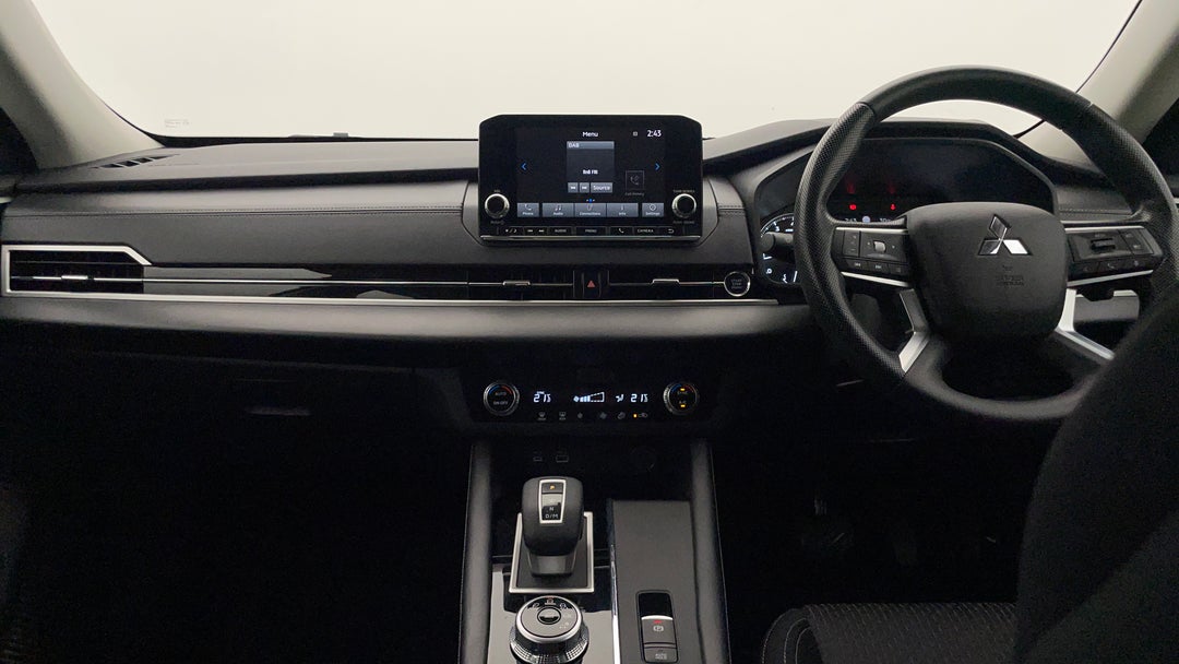 2024 Mitsubishi Outlander Es 5 Seat (2WD), Automatic, 52451 km, Dashboard View