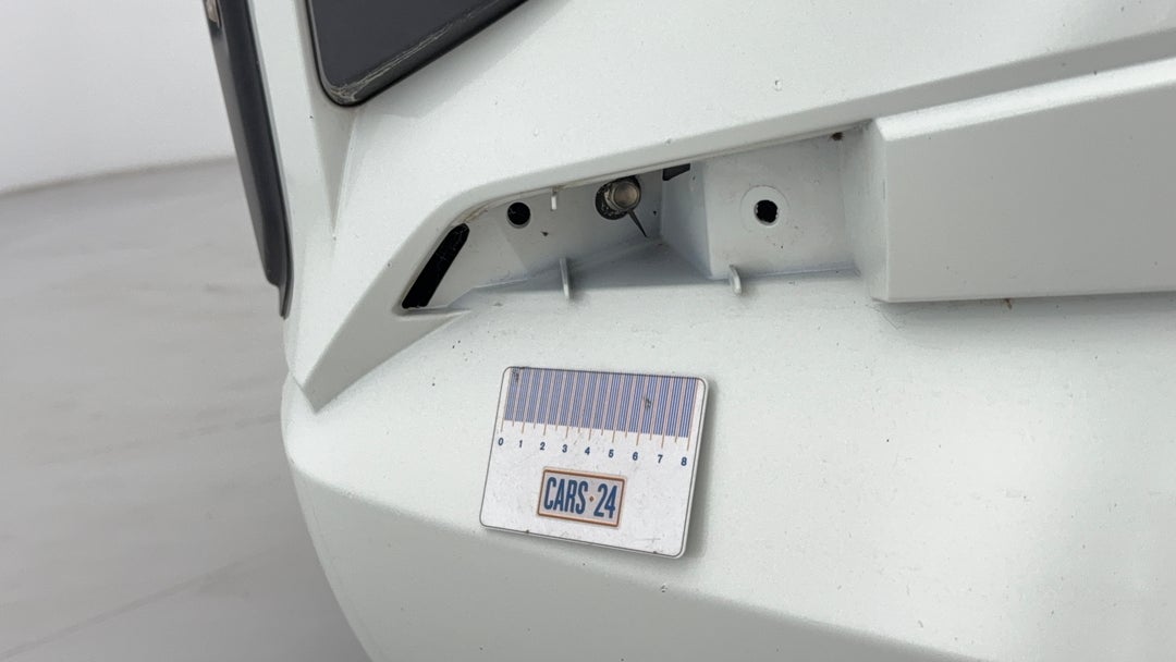 2019 Mitsubishi Triton Glx Adas (4x4), Manual, 64543 km, Bumper Front Scratch