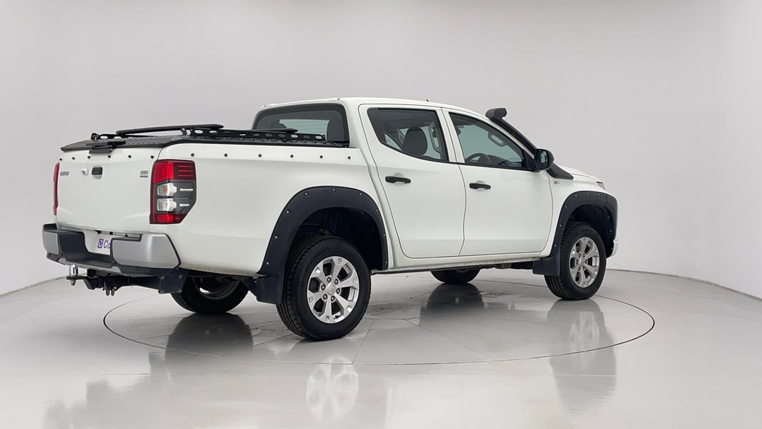 2019 Mitsubishi Triton Glx Adas (4x4), Manual, 64543 km, Right Back Diagonal (45- Degree) View