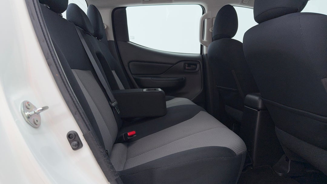 2019 Mitsubishi Triton Glx Adas (4x4), Manual, 64543 km, Right Side Rear Door Cabin View