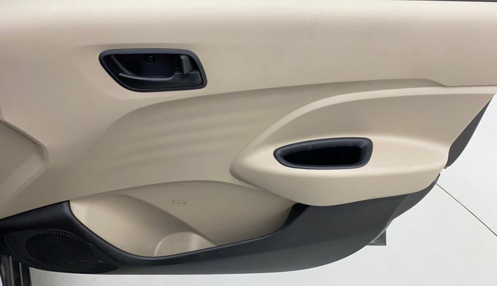 2021 Hyundai NEW SANTRO SPORTZ 1.1, Petrol, Manual, 7,429 km, Driver Side Door Panels Control