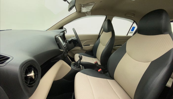 2021 Hyundai NEW SANTRO SPORTZ 1.1, Petrol, Manual, 7,429 km, Right Side Front Door Cabin