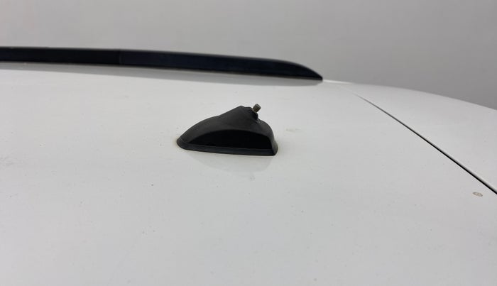 2018 Hyundai Grand i10 SPORTZ 1.2 KAPPA VTVT, Petrol, Manual, 67,181 km, Roof - Antenna has minor damage