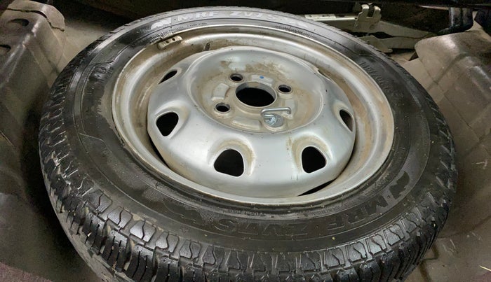 2011 Maruti Zen Estilo LXI, CNG, Manual, 82,374 km, Spare Tyre