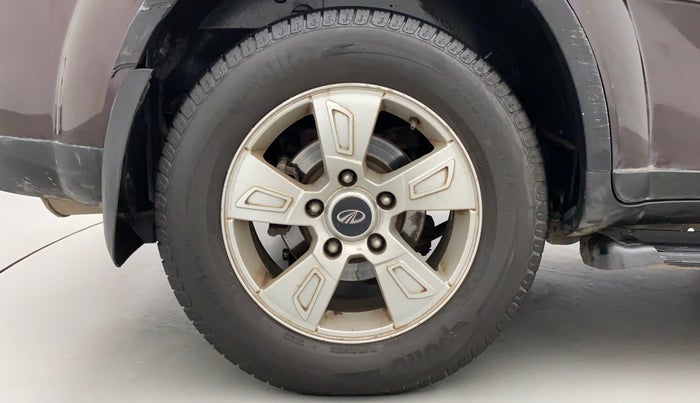 2013 Mahindra XUV500 W8, Diesel, Manual, 97,814 km, Right Rear Wheel