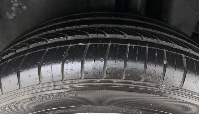 2018 Maruti Ciaz ALPHA 1.4 VVT AMT, Petrol, Automatic, 14,806 km, Left Rear Tyre Tread