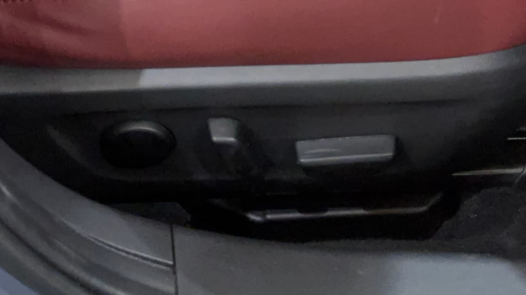 2022 Mazda Mazda3 G25 Astina, Automatic, 74002 km, Drivers Side Adjustment Panel