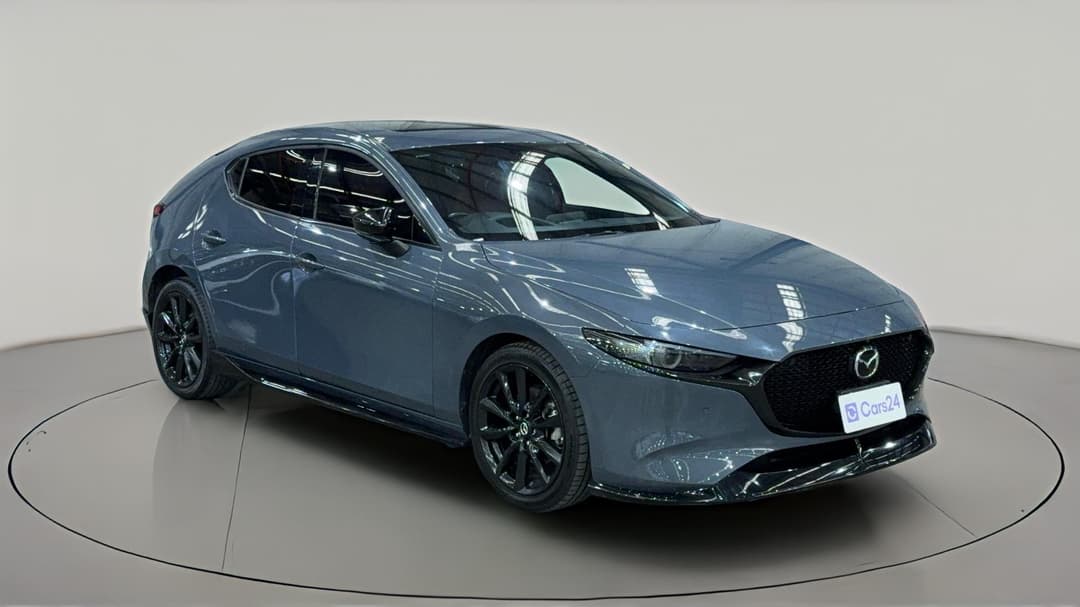 2022 Mazda Mazda3 G25 Astina, Automatic, 74002 km, Right Front Diagonal (45- Degree) View