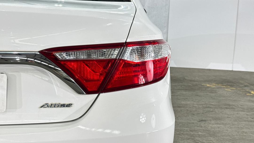 2015 Toyota Camry Altise, Automatic, 107674 km, Badge (Boot Right Side)
