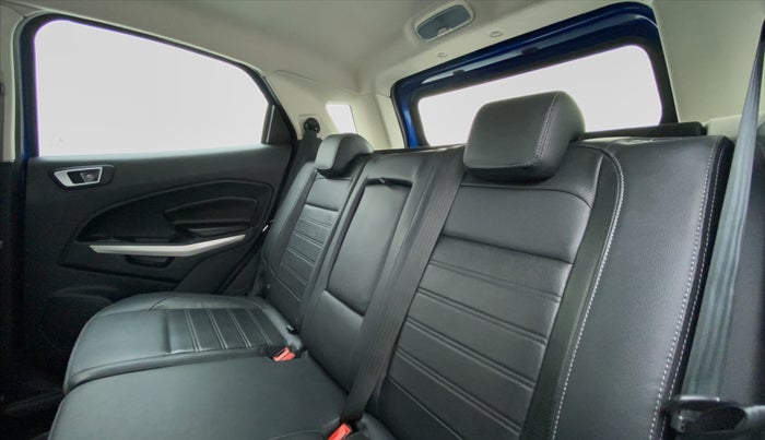 2018 Ford Ecosport 1.5 TDCI TITANIUM PLUS, Diesel, Manual, 69,917 km, Right Side Rear Door Cabin